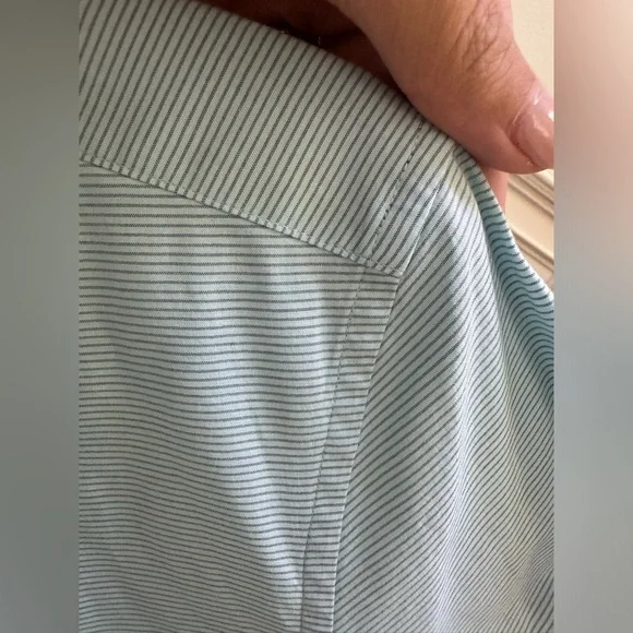 Banana Republic button down shirt, size L - Picture 6 of 9